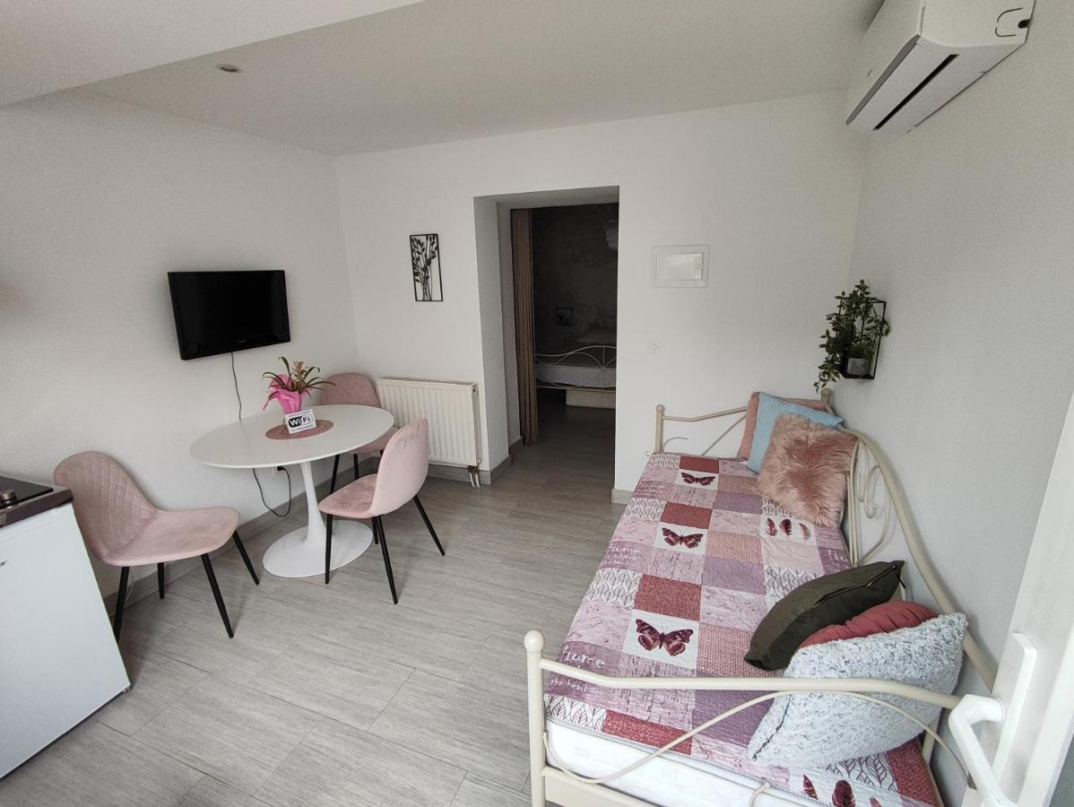 Zoric Apartments & Rooms 2 Дубровник Екстериор снимка
